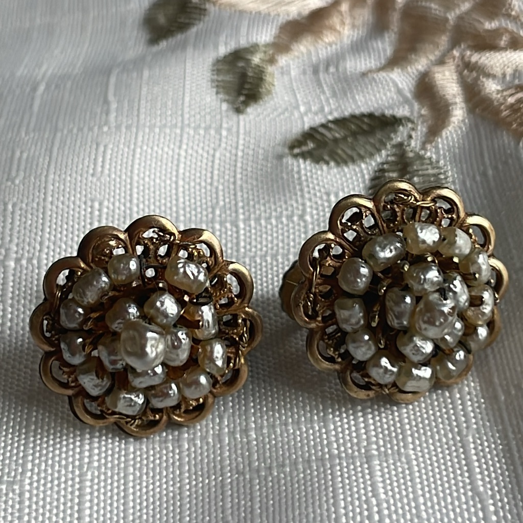Rare Vtg Miriam Haskell Faux Pearl And Gold Clip On Earrings Patented 130$